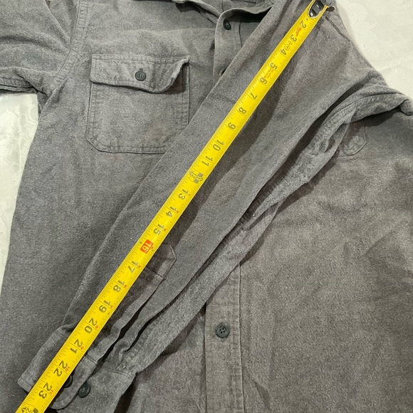 LL Bean Chamois Cloth Work Shirt Mens Medium Gray Heavy Long Sleeve Button Up - Picture 7 of 9